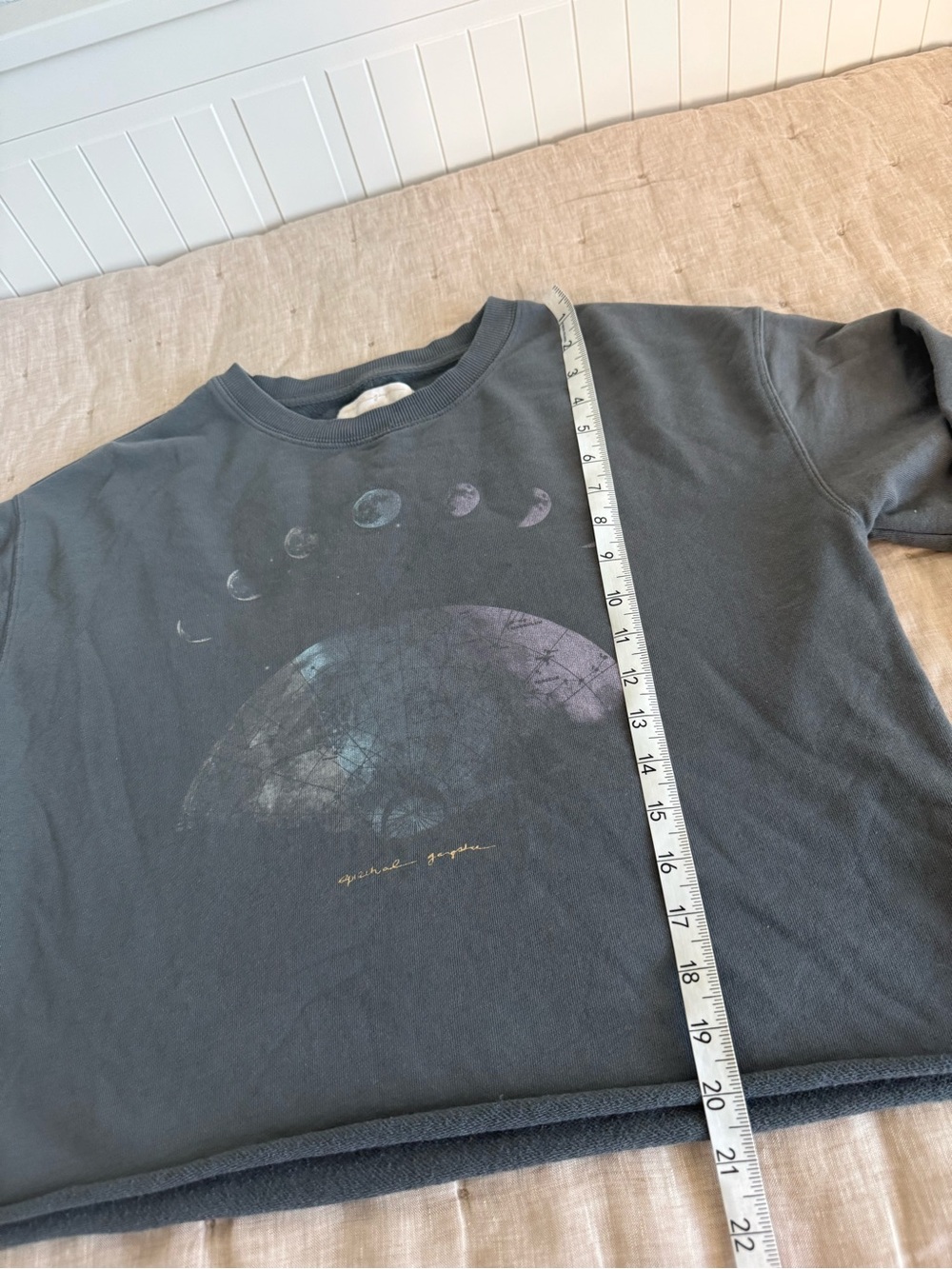 Spiritual Gangster Mazzy Cropped Moon Phase Crewneck Top~Size Large - Picture 8 of 10
